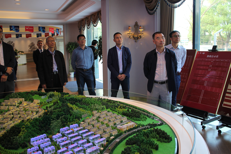 包中海赴安吉華都開展工作調研