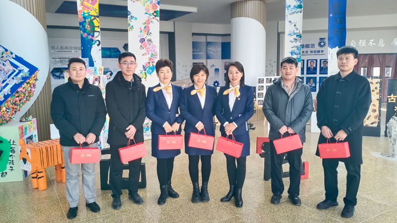 濟(jì)寧華都黨員公益服務(wù)隊開展&ldquo;迎新春 送溫暖&rdquo;系列活動