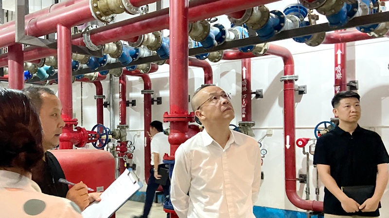 筑牢&ldquo;五一&rdquo;安全防線 李文華率隊(duì)開展節(jié)前安全檢查